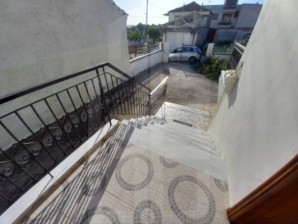 Μονοκατοικία 2 ορόφων