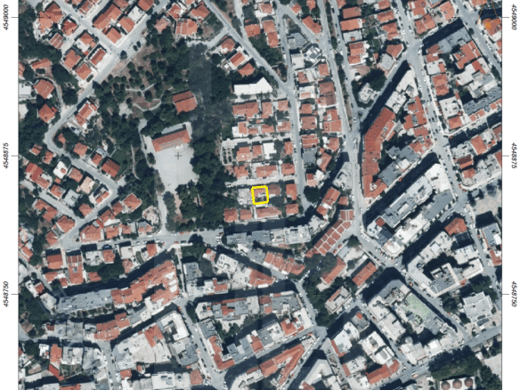 Οικοπεδο 182,89τ.μ.